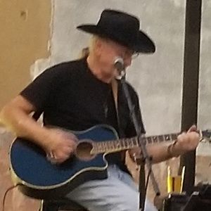 Meet your Posher, Larry